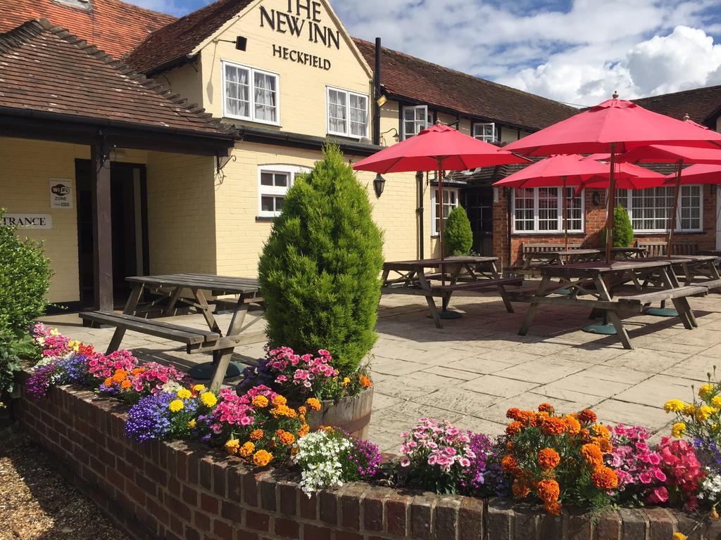 The New Inn Heckfield Екстериор снимка