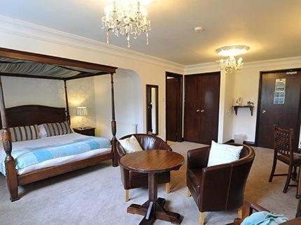 The New Inn Heckfield Стая снимка